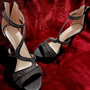 delicacy brand black high heels